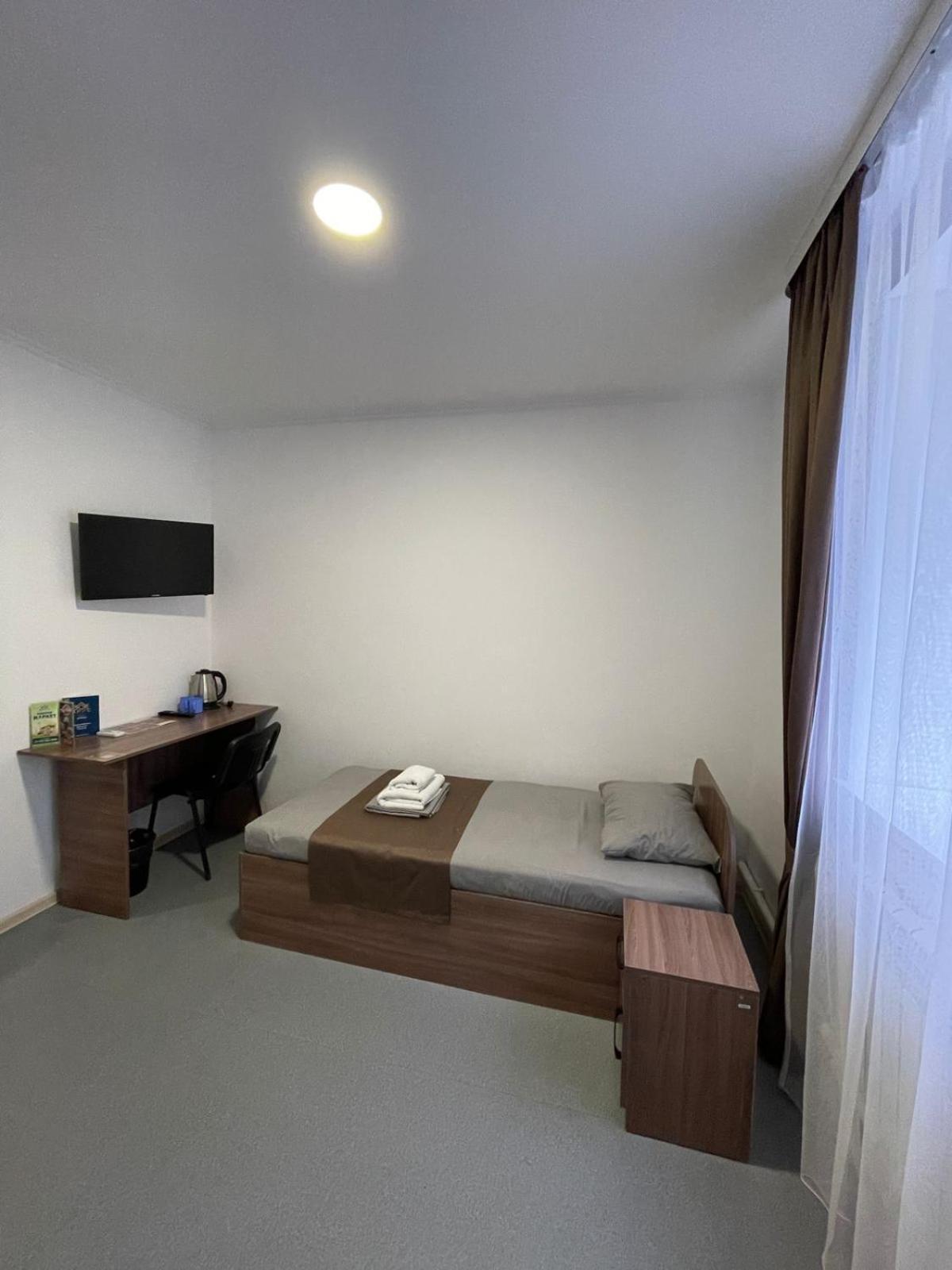 Apec Hotel Атырау Экстерьер фото